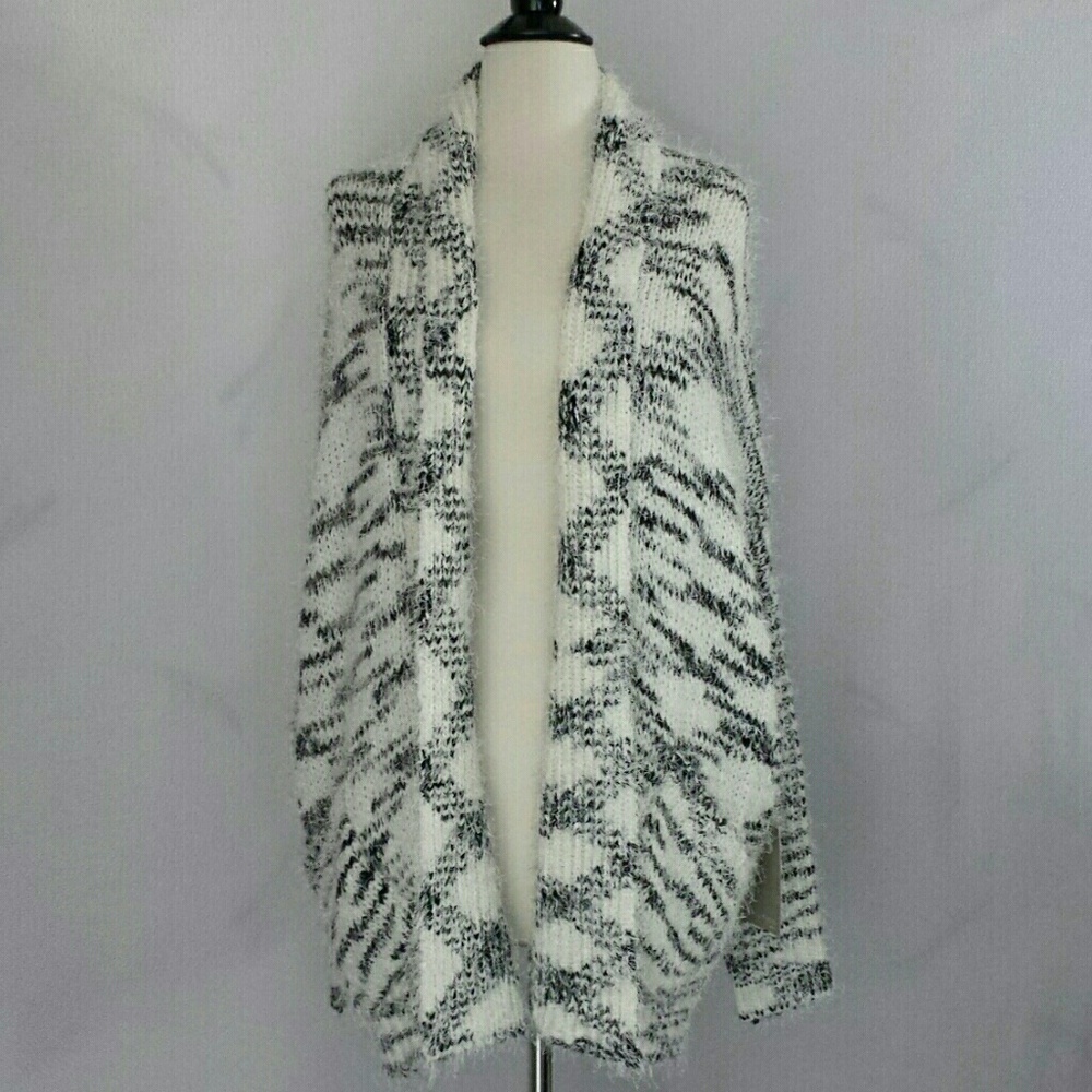 Evolution by Cyrus Fuzzy Flowy Cardigan Sweater